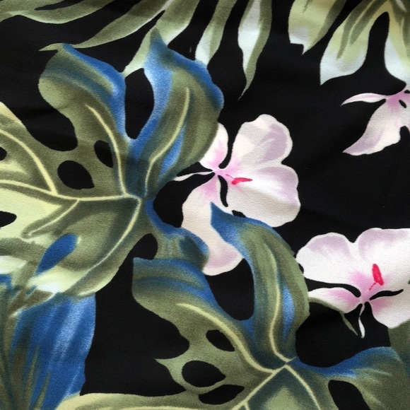 NWT Show Me Your Mumu Tropical Floral Halter Maxi Dress - Picture 3 of 6